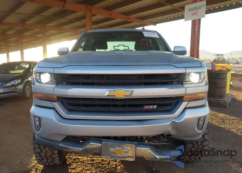 2017 Chevrolet Silverado 1500 2Lt z USA, uszkodzony, nr VIN 3GCUKREC6HG403216
